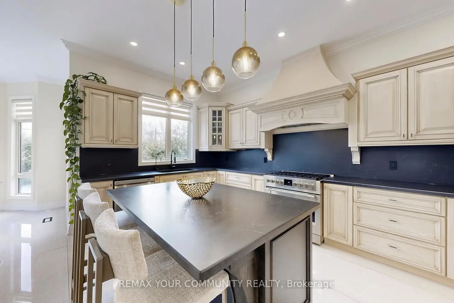 Additional image 11 of 187 Patricia Avenue
