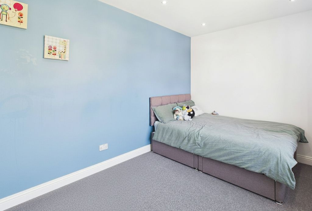 Additional image 22 of 4 bed semi-detached house for saleSuffolk Way, Fazeley, Tamworth B78