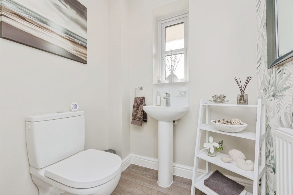 Additional image 18 of 4 bed detached house for saleCroft Close, Two Gates, Tamworth B77