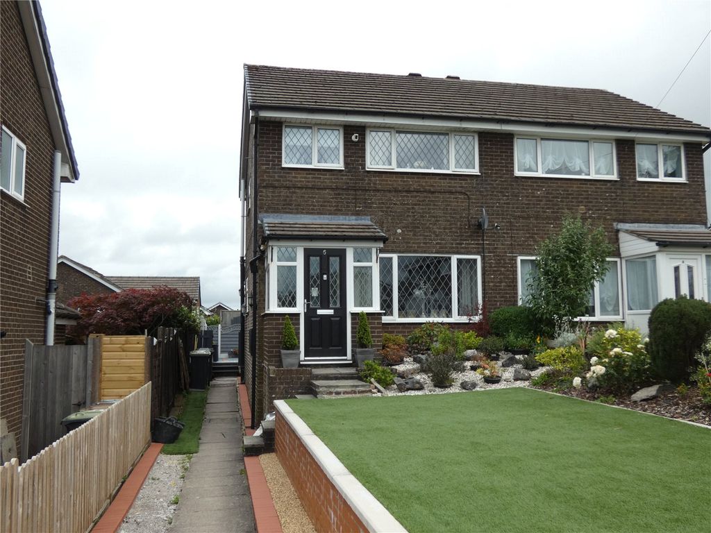 3 bed semi-detached house for saleHastings Road, Buxton, Derbyshire SK17