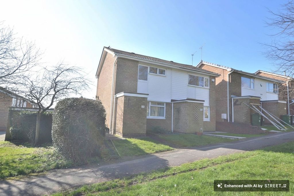 2 bed semi-detached house for saleWeldon Avenue, Sileby LE12