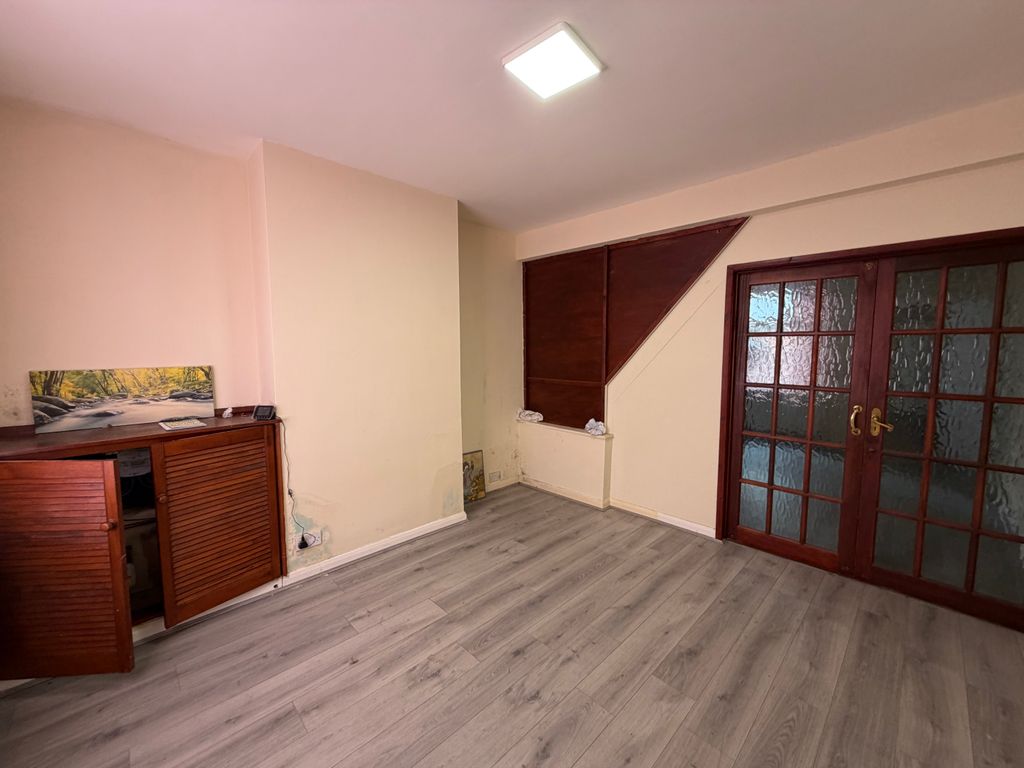 3 bed terraced house for saleJarrom Street, Leicester LE2