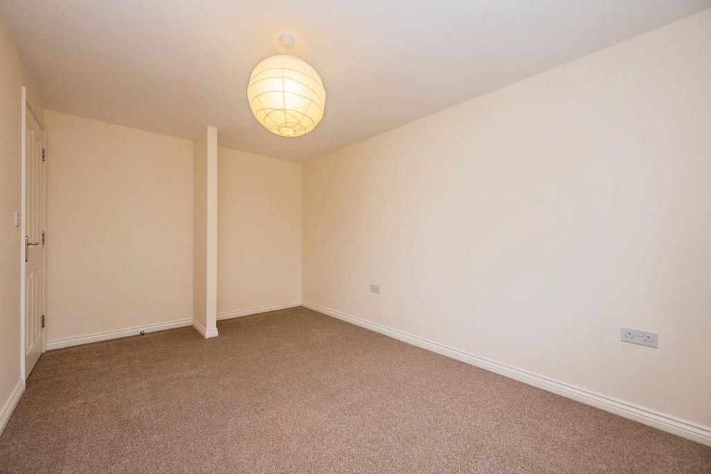 Additional image 19 of 4 bed town house for saleThe Laurels, Fazeley, Tamworth B78