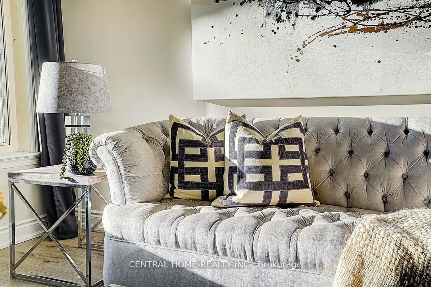 Additional image 5 of 988 Sheppard Avenue 11