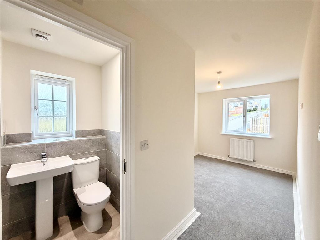 Additional image 10 of 3 bed semi-detached house for saleOakley Road, Shepshed, Loughborough LE12