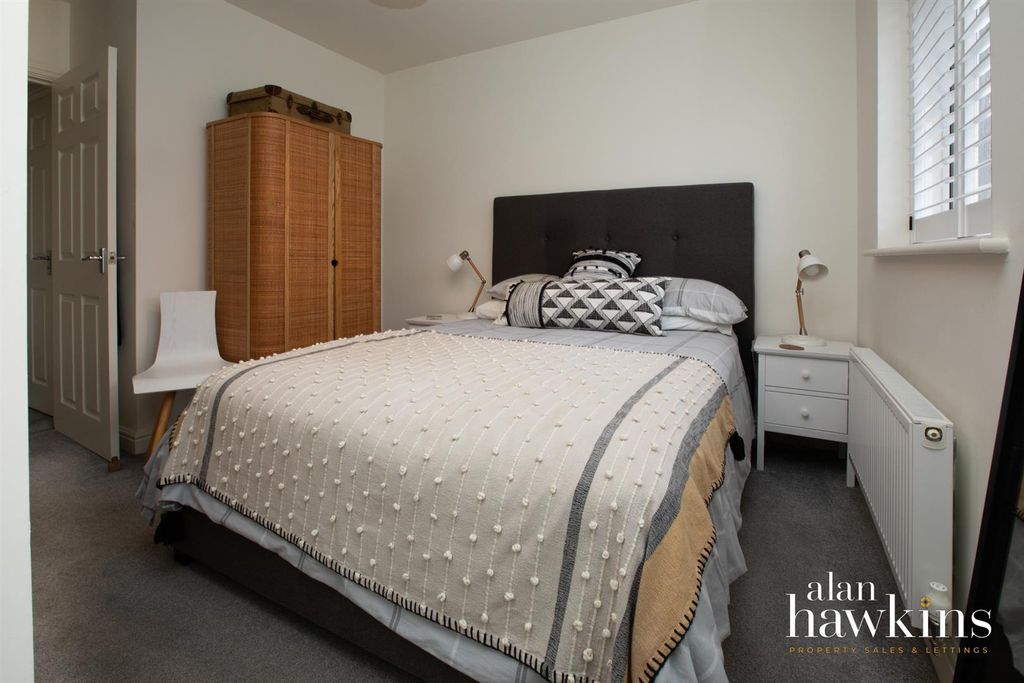 Additional image 6 of 2 bed detached house for saleBarrow Close, Royal Wootton Bassett SN4