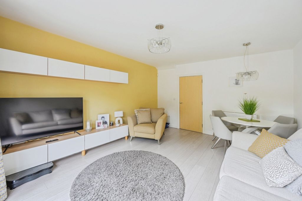 Additional image 3 of 3 bed town house for saleLowes Drive, Tamworth, Staffordshire B77