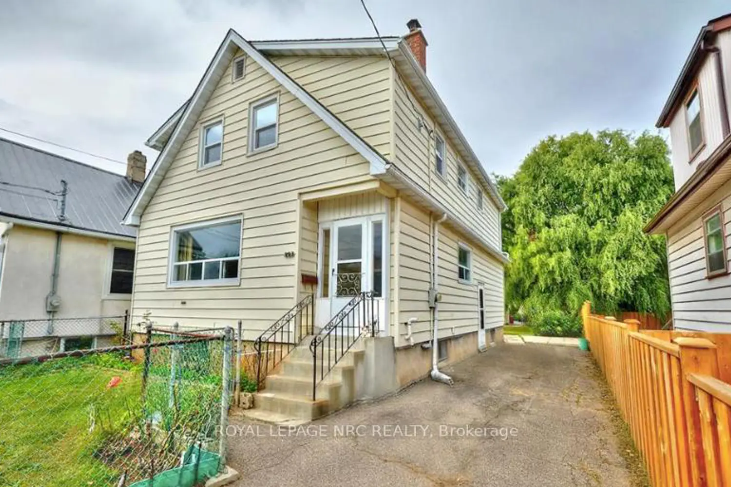 Additional image 11 of 223 Niagara Street