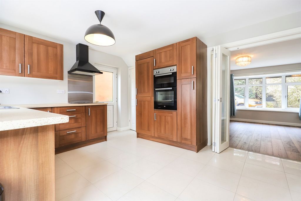 Additional image 4 of 3 bed detached house for saleCannock Road, Featherstone, Wolverhampton WV10
