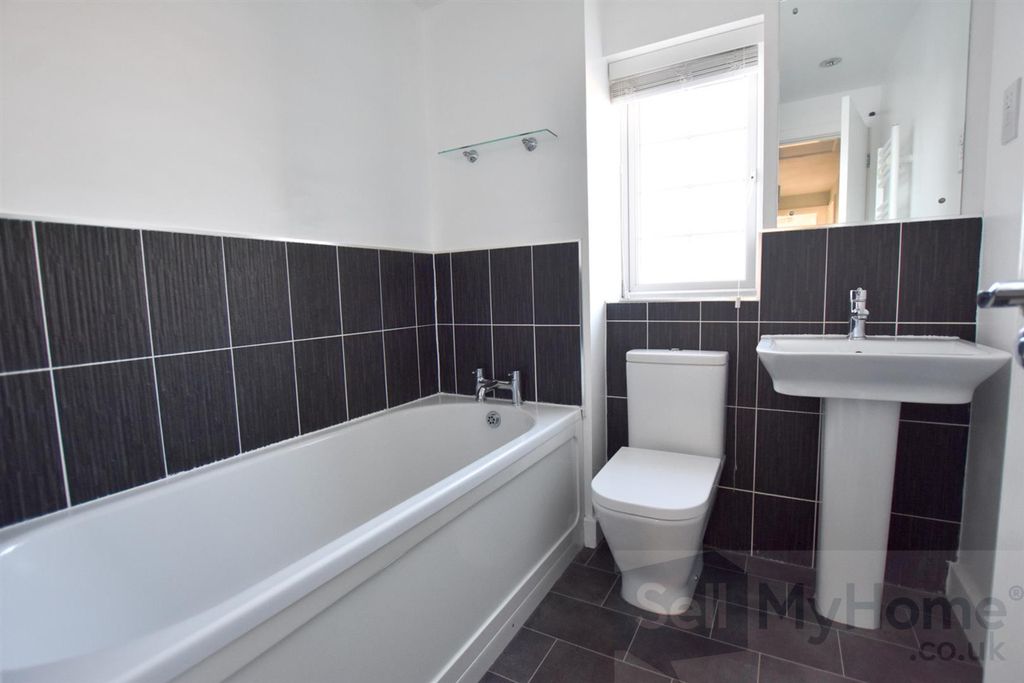Additional image 16 of 3 bed semi-detached house for saleOld Farm Lane, Newbold Verdon, Leicester LE9
