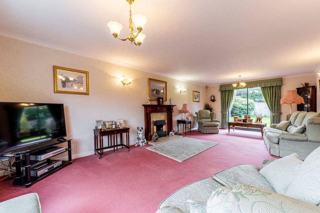 Additional image 2 of 4 bed detached house for salePinfold Hill, Shenstone, Lichfield WS14