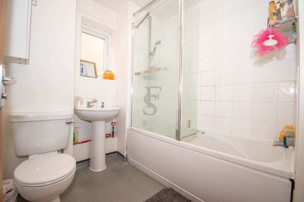 Additional image 8 of 2 bed semi-detached house for saleAbelia Close, Leicester LE5