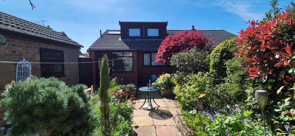 Additional image 9 of 2 bed semi-detached bungalow for saleBraemar Close, Bucknall, Stoke-On-Trent ST2