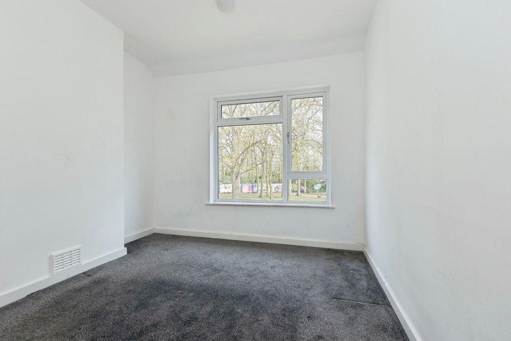 Additional image 9 of 3 bed semi-detached house for saleGoldhill, Leicester, Leicestershire LE2
