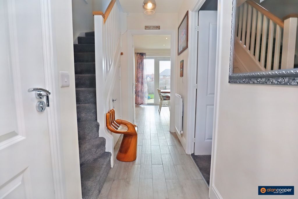 Additional image 10 of 3 bed semi-detached house for saleRoman Avenue, Heritage Fields, Nuneaton CV11