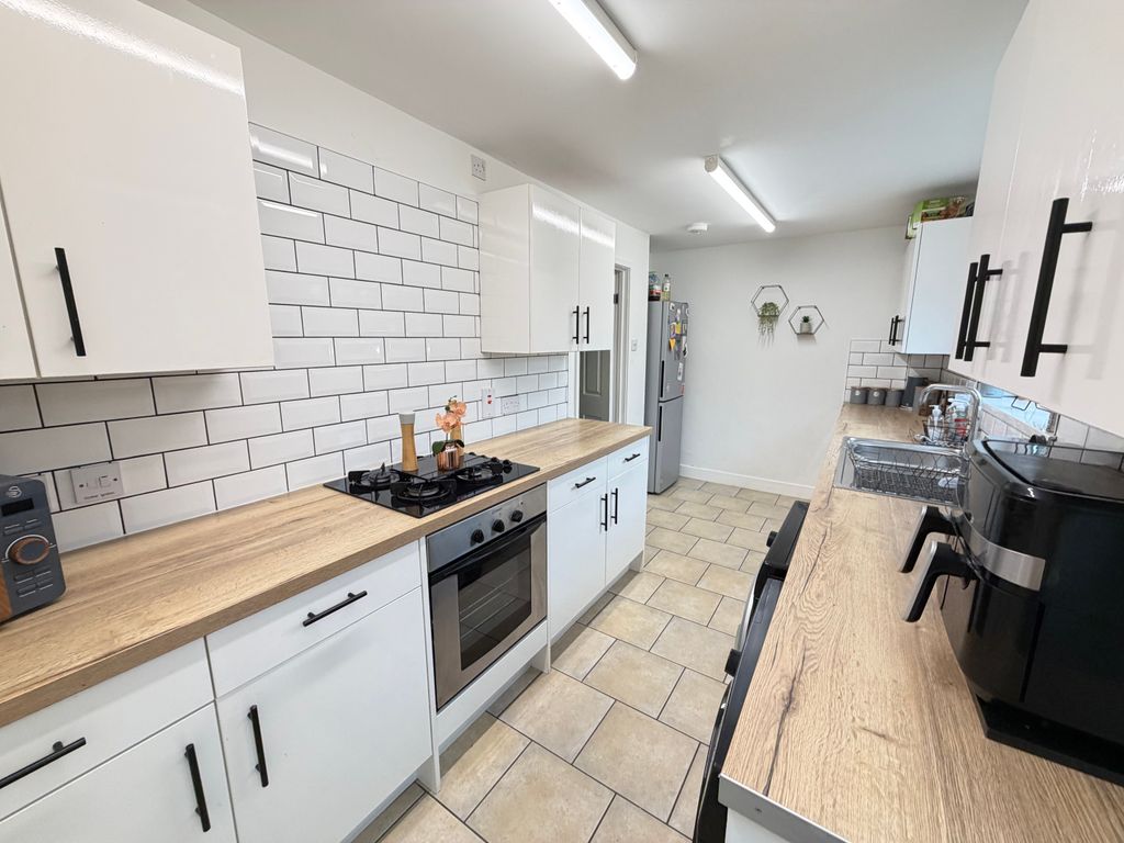 Additional image 13 of 3 bed terraced house for saleKinross Avenue, Leicester LE5