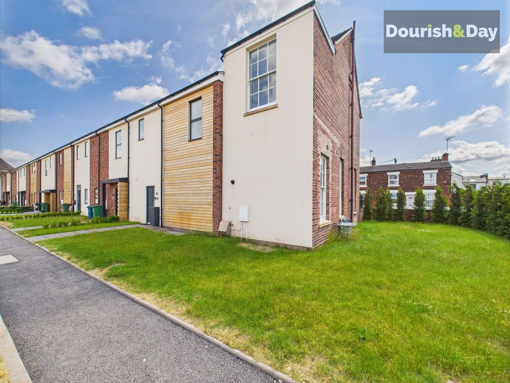 Additional image 4 of 4 bed terraced house for saleChetwynd Court, Stafford ST17