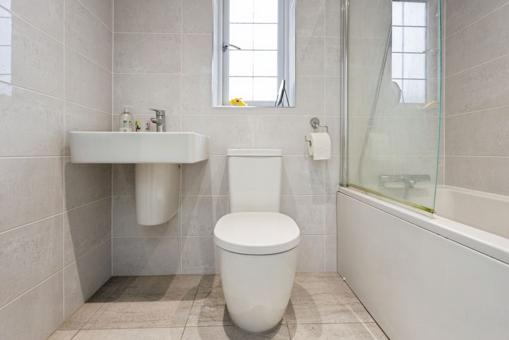 Additional image 11 of 3 bed detached house for saleHillcrest Road, Branston, Burton On Trent DE13