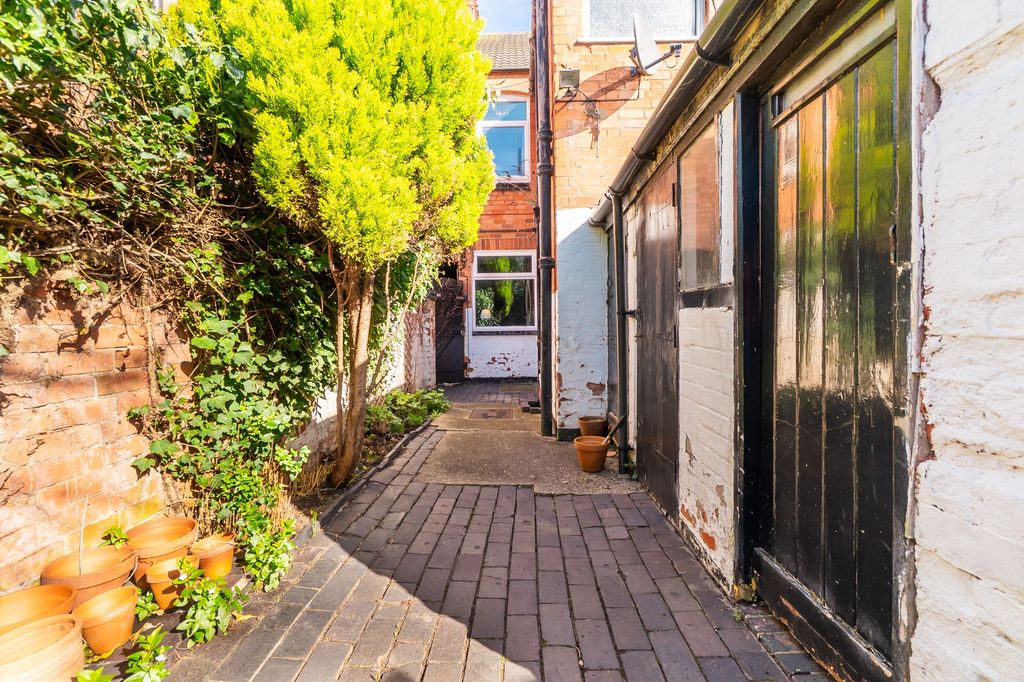 Additional image 15 of 2 bed terraced house for saleHopefield Road, Leicester LE3