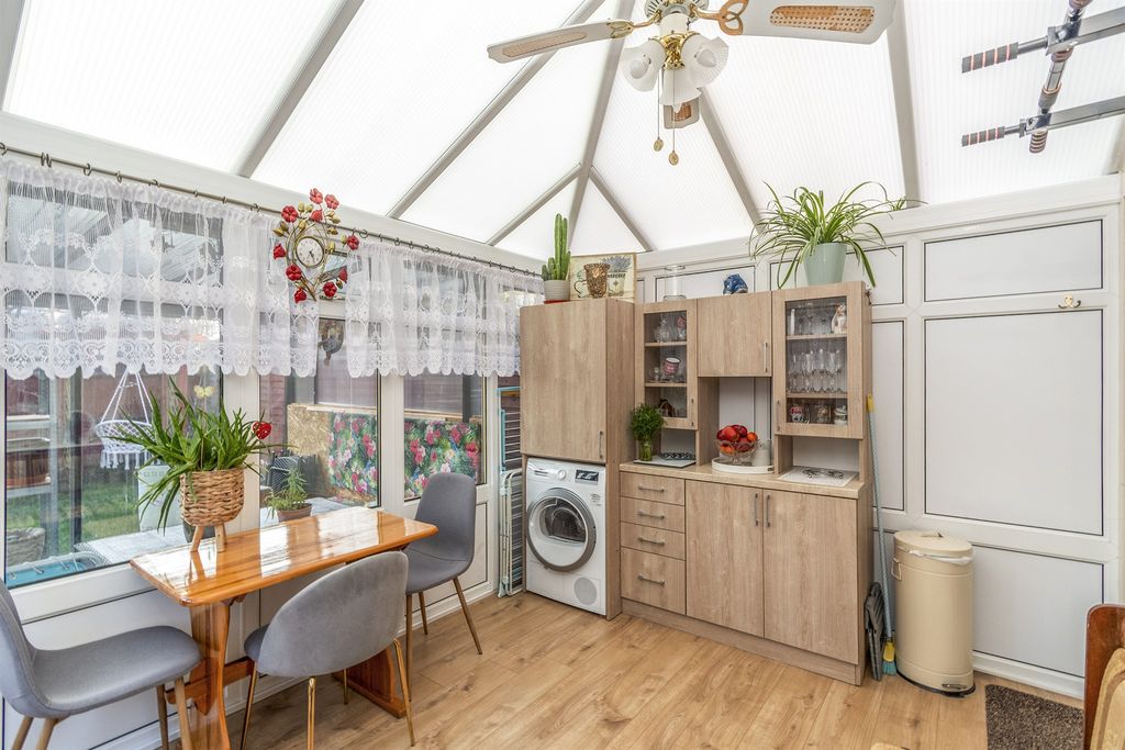 Additional image 7 of 2 bed semi-detached house for saleFuchsia Drive, Pendeford, Wolverhampton WV9