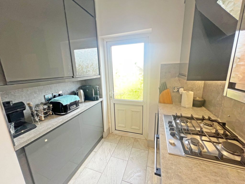 Additional image 11 of 3 bed semi-detached house for saleShetland Road, Leicester, Leicestershire LE4