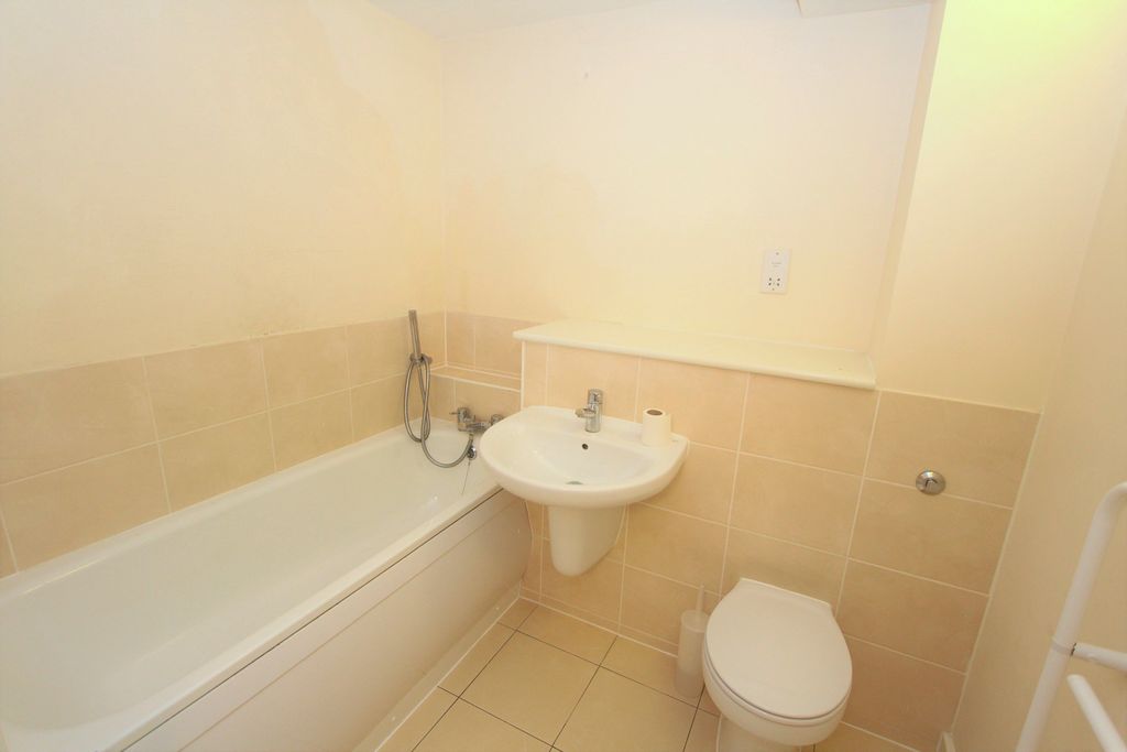 Additional image 8 of 2 bed flat for saleRutland Street, City Centre, Leicester LE1