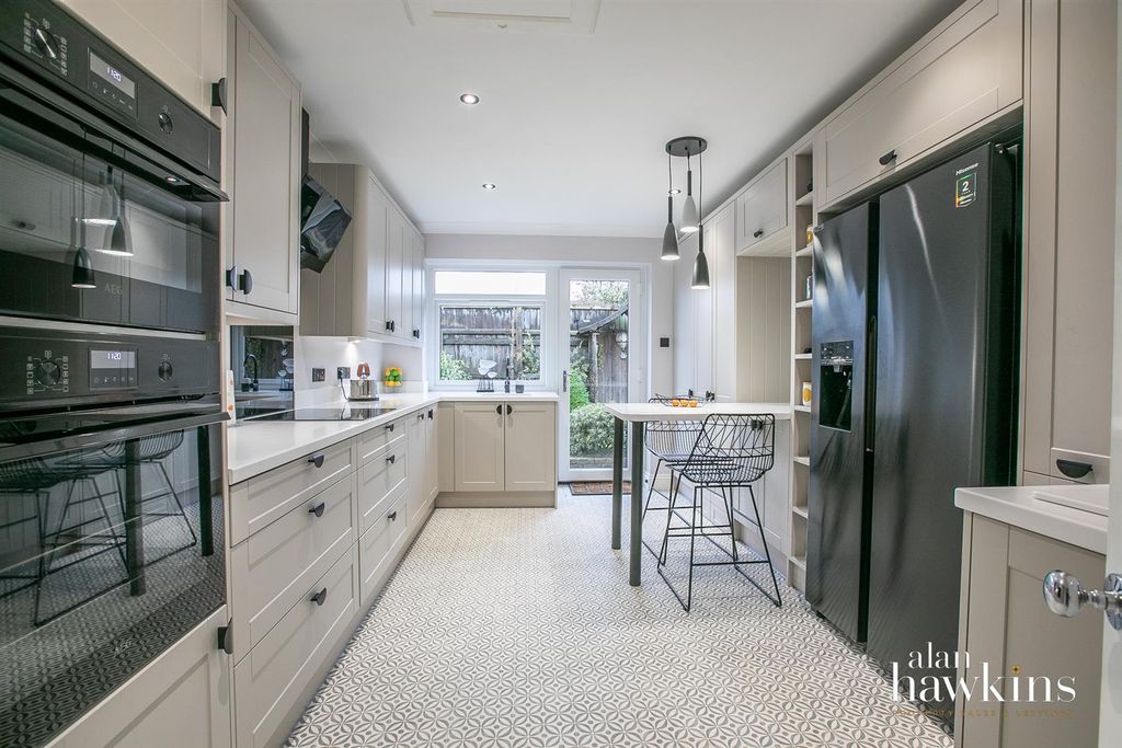 Additional image 4 of 4 bed detached bungalow for saleHales Close, Lyneham SN15
