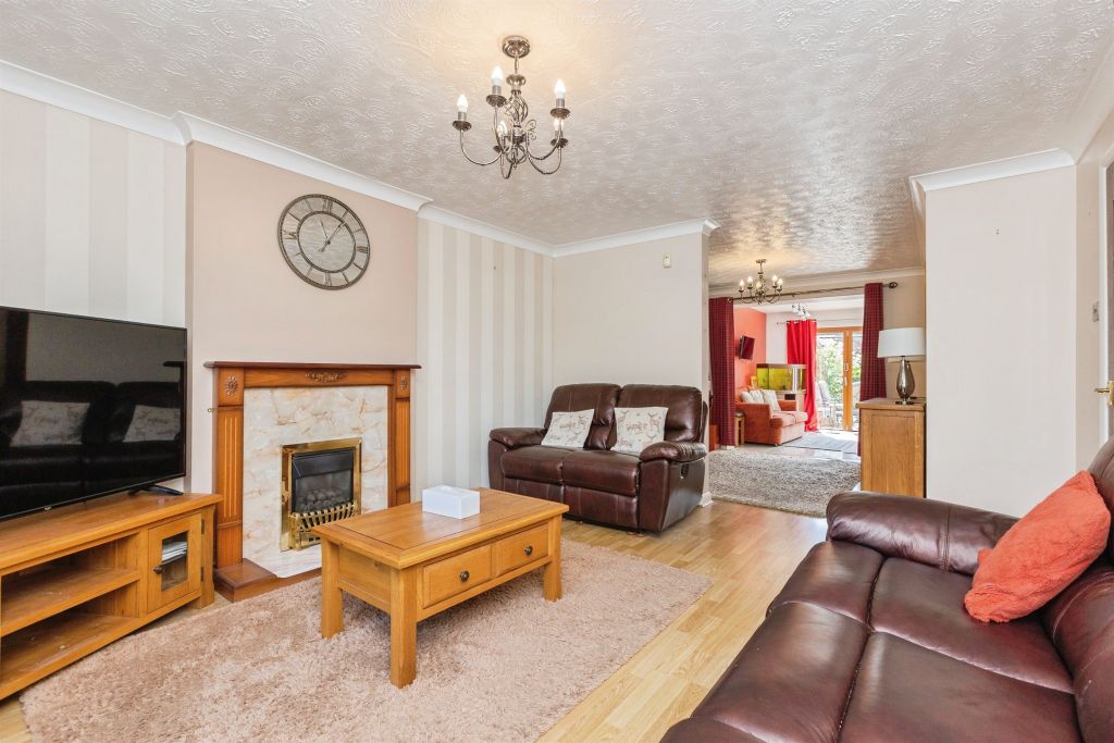 Additional image 5 of 3 bed detached house for saleTrafalgar Way, Glen Parva, Leicester LE2