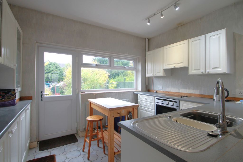 Additional image 7 of 3 bed semi-detached house for salePetworth Drive, Leicester, Leicestershire LE3
