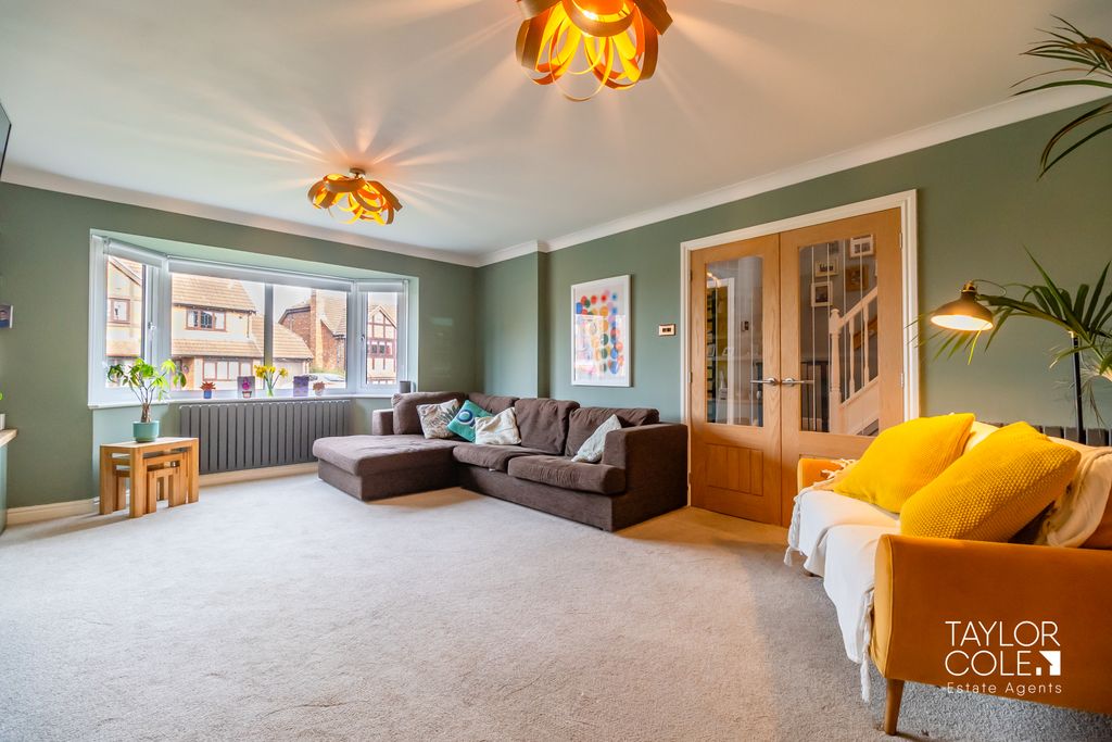 Additional image 8 of 5 bed detached house for saleShannon, Belgrave, Tamworth, Staffordshire B77