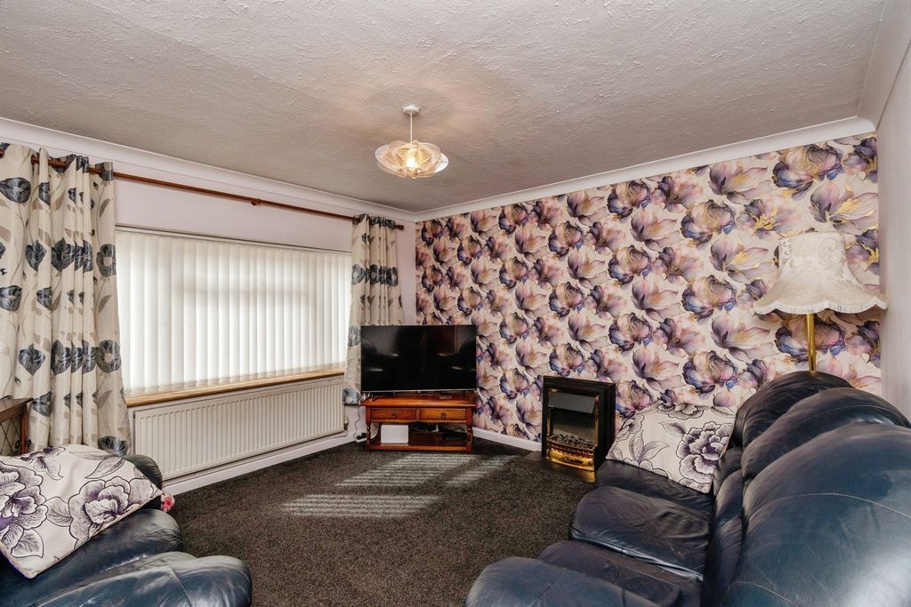 Additional image 9 of 3 bed detached bungalow for saleMount Avenue, Hednesford, Cannock WS12