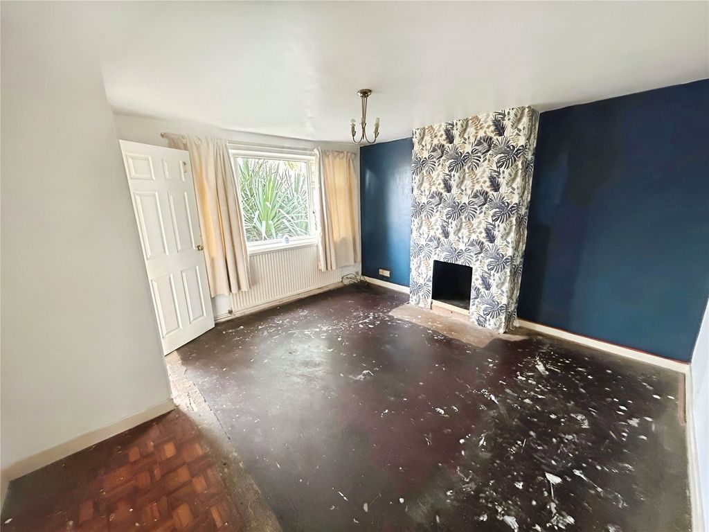 Additional image 2 of 3 bed semi-detached house for saleDunholme Avenue, Loughborough, Leicestershire LE11
