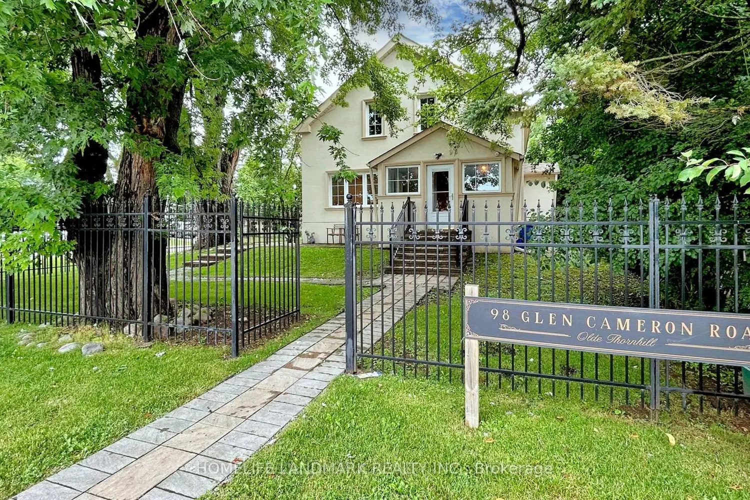 98 Glen Cameron Road