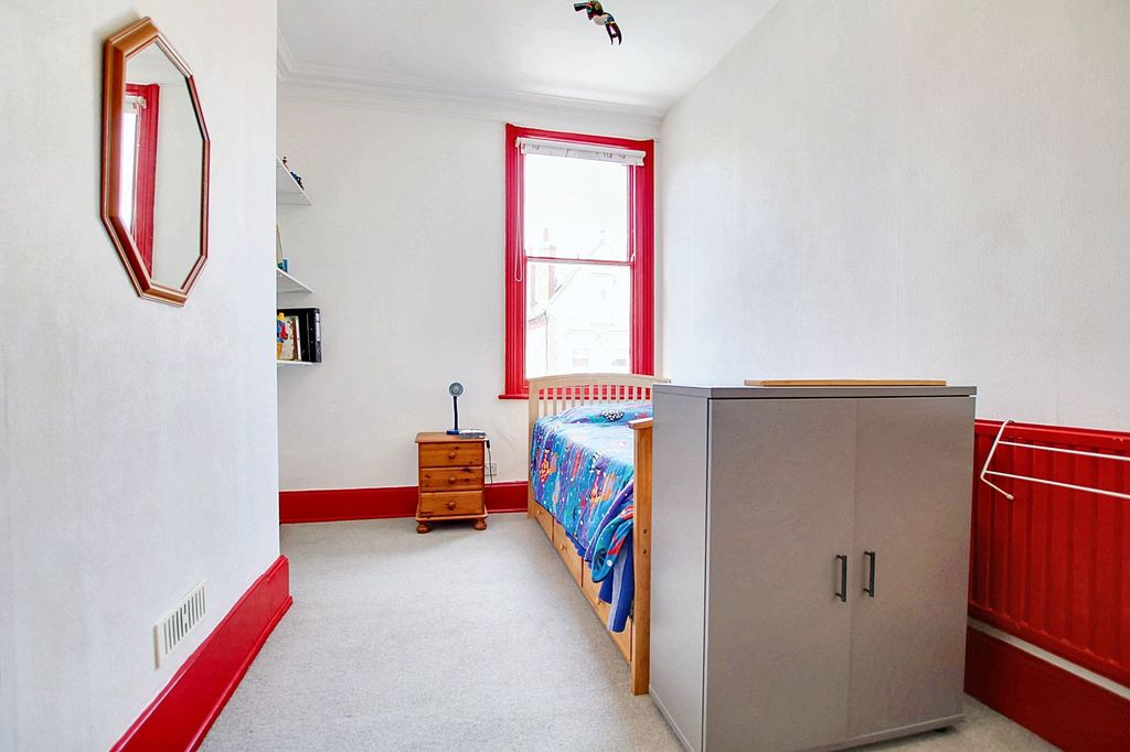 Additional image 26 of 5 bed semi-detached house for saleAlexandra Road, Leicester LE2