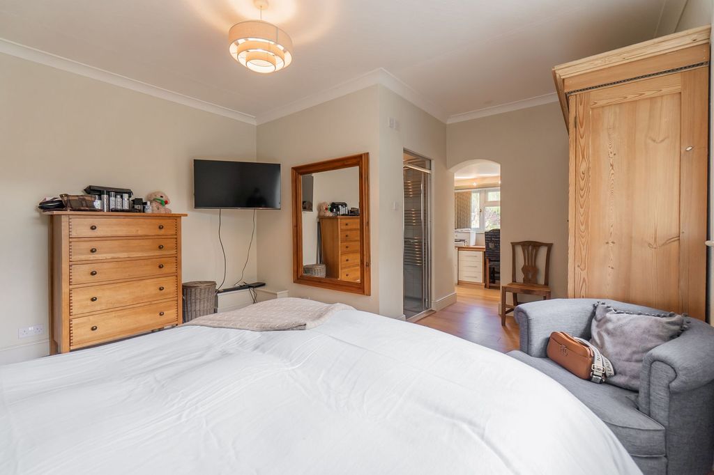 Additional image 8 of 3 bed detached bungalow for saleStation Road, Thurnby LE7