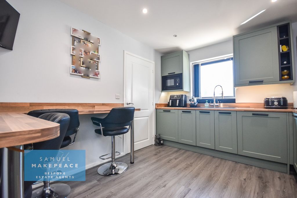 Additional image 5 of 3 bed terraced house for saleWoodcastle Crescent, Newcastle, Staffordshire ST5
