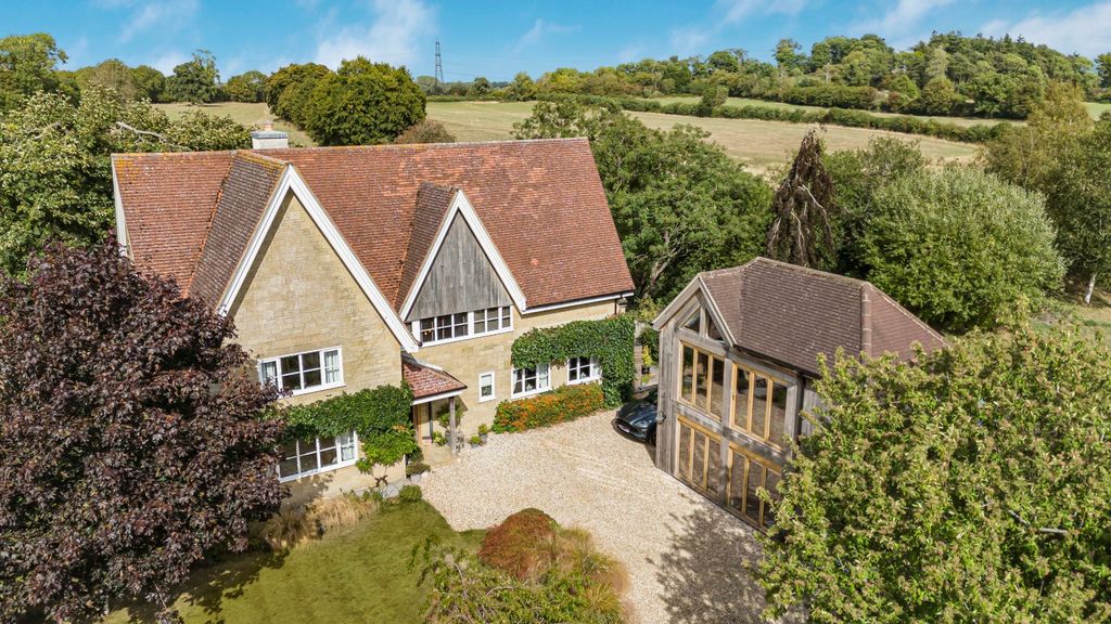 Additional image 16 of 5 bed detached house for saleThe Green, Biddestone, Chippenham, Wiltshire SN14