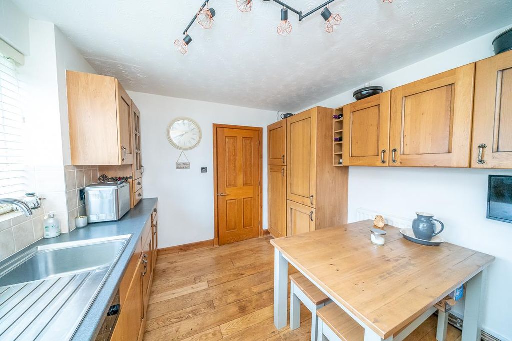 Additional image 10 of 3 bed semi-detached house for saleWhitby Way, Cannock WS11