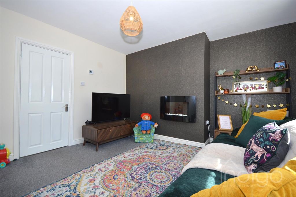 Additional image 4 of 3 bed semi-detached house for salePeebles Road, Newcastle ST5