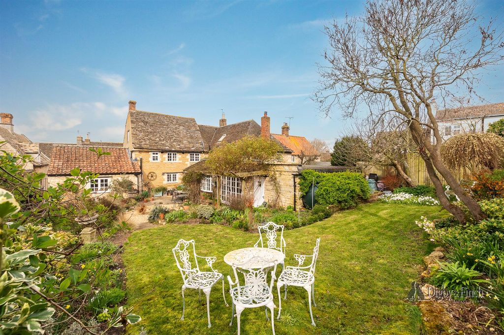 Additional image 27 of 4 bed property for saleMain Street, Belmesthorpe, Stamford PE9