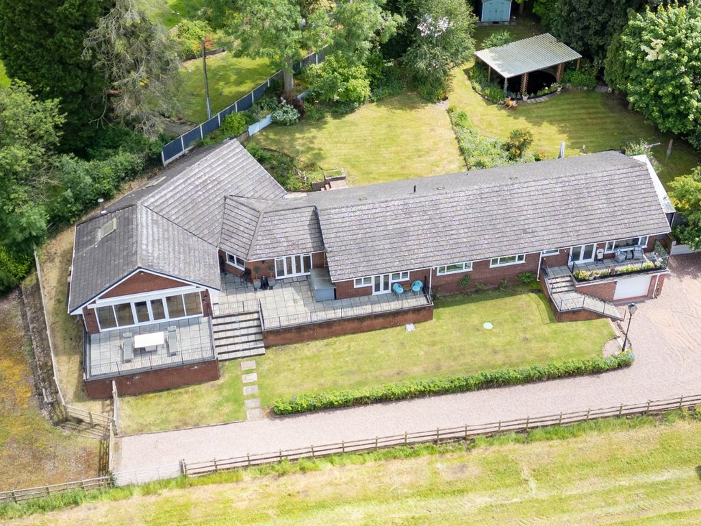 Additional image 13 of 5 bed bungalow for saleWhitgreave Lane, Great Bridgeford, Stafford, Staffordshire ST18