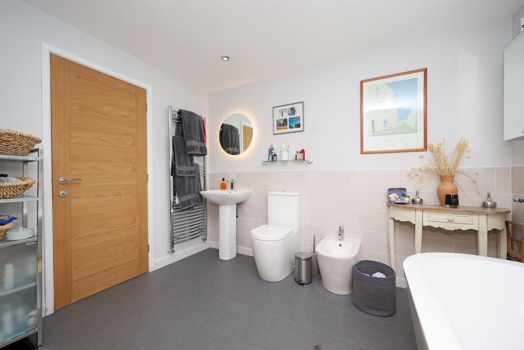 Additional image 22 of 4 bed detached house for saleModdershall, Stone ST15