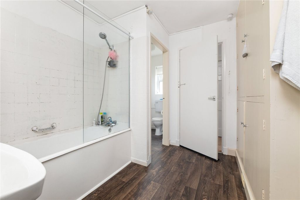 Additional image 27 of 4 bed semi-detached house for saleKnighton Park Road, Stoneygate, Leicester LE2