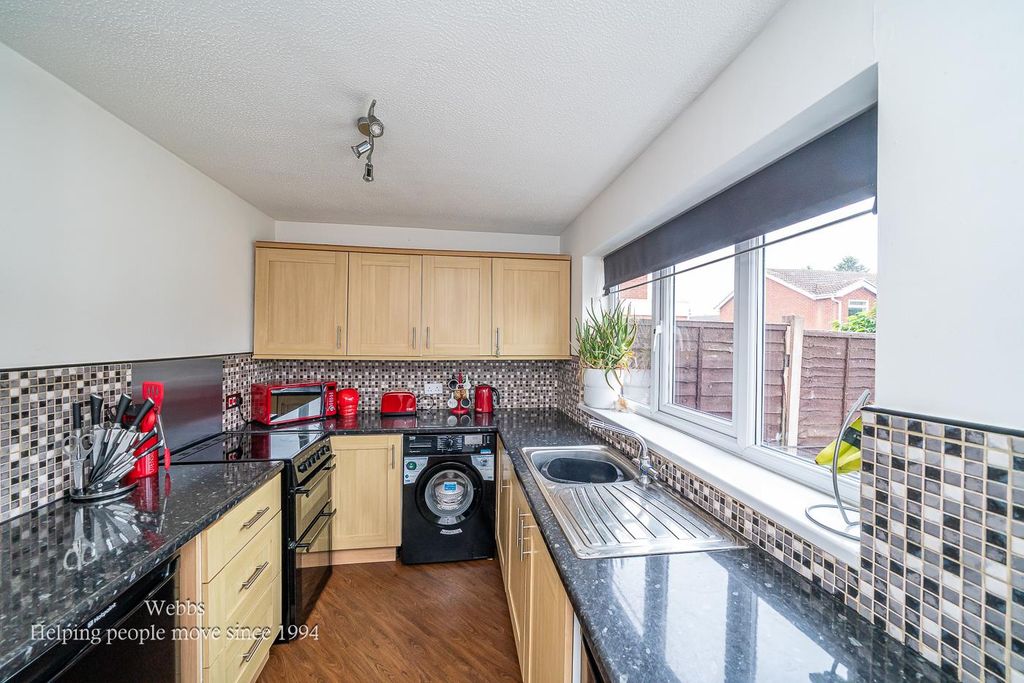 Additional image 7 of 2 bed semi-detached house for salePenderell Close, Featherstone, Wolverhampton WV10