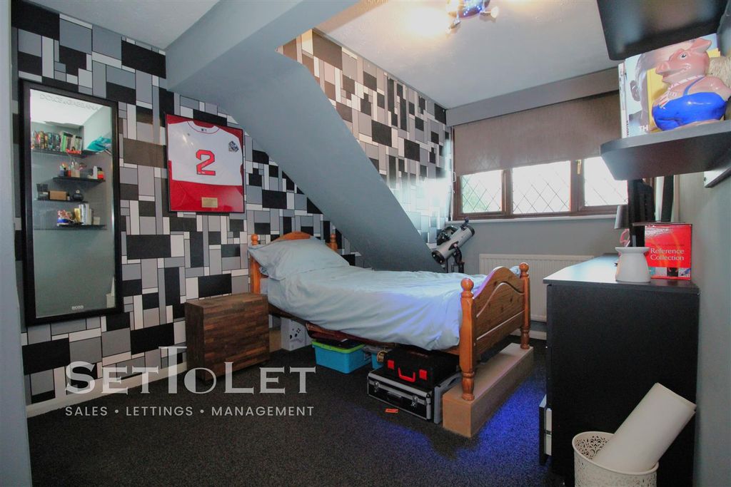 Additional image 11 of 3 bed link detached house for saleYarrow Close, Hamilton, Leicester LE5