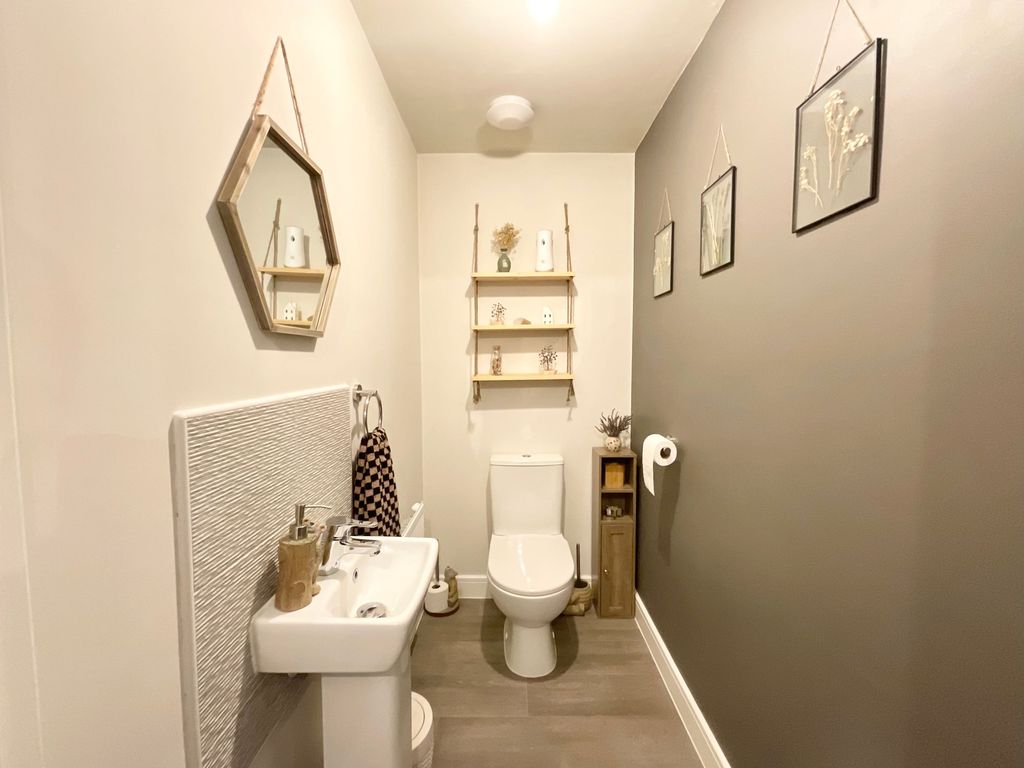 Additional image 12 of 3 bed detached house for saleAndrus Way, Stafford ST16