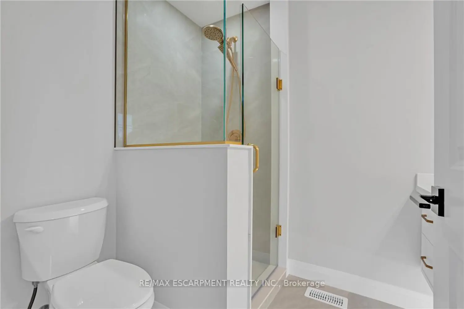 Additional image 11 of 386 Southcote Road