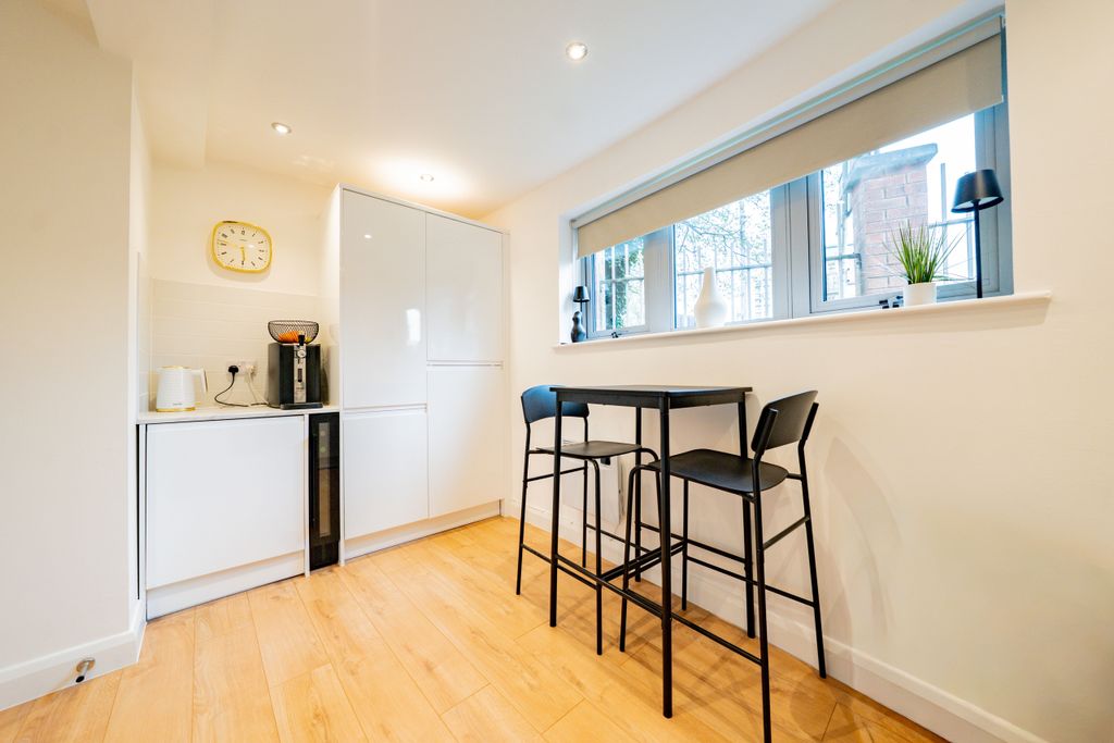 Additional image 11 of 2 bed flat for saleFlat 1, The Waterfront, 2 Duns Lane, Leicester, Leicestershire LE3