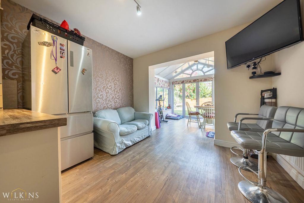 Additional image 5 of 4 bed detached house for saleLowes Drive, Tamworth, Staffordshire B77