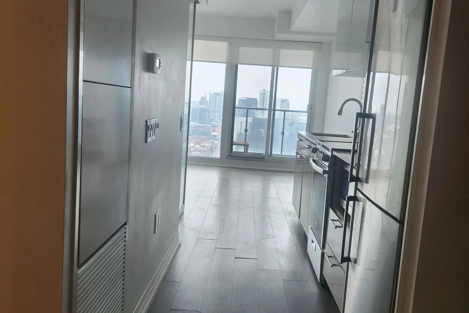 Additional image 5 of 251 Jarvis Street 2401